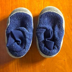 LL Bean toddler slipper navy size 3-4